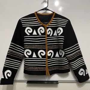 Victor Rojo Made in Mexico, Embroidered, Color: Black Size: Large